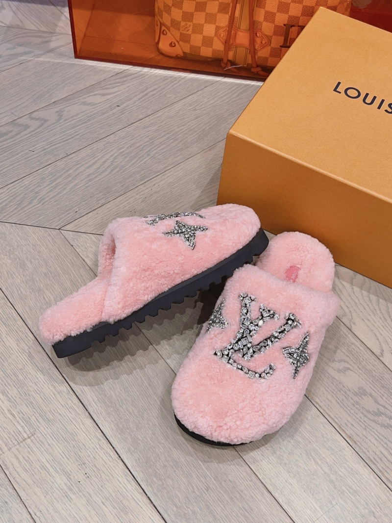 Louis Vuitton Slippers